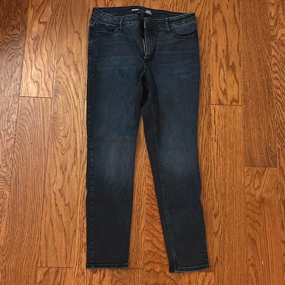 Old Navy Denim - Old Navy High Rise Skinny Jeans